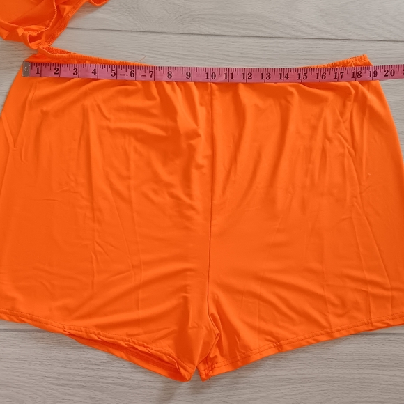 Plus Size Orange One-Shoulder Solid Color Strap Shorts Two-Pieces - Picture 9 of 13